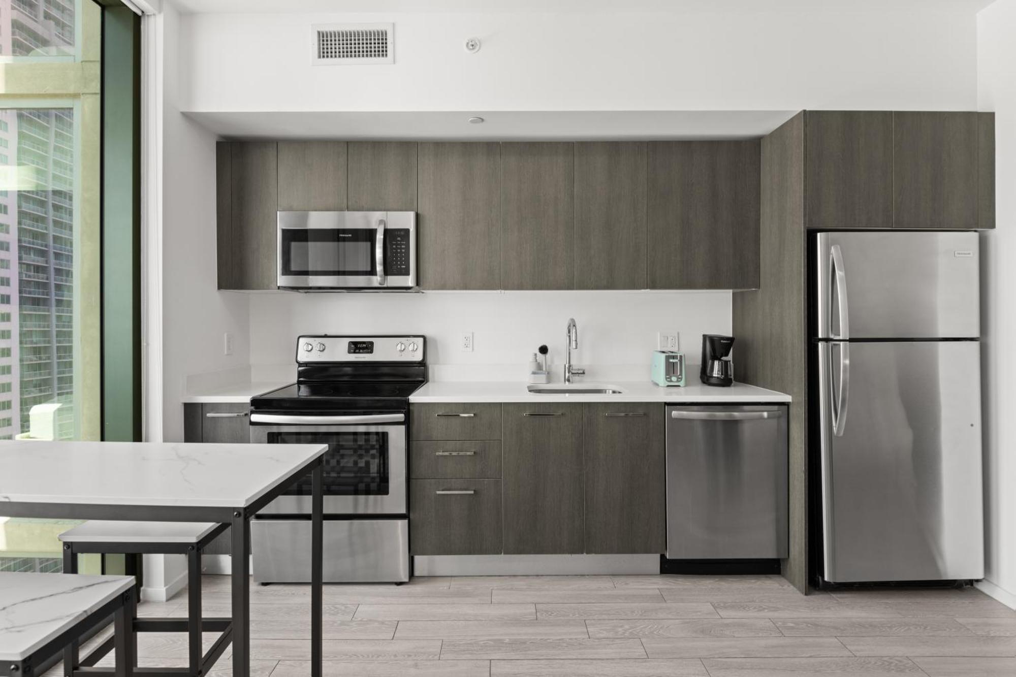 Breezy Stays Luxury Residences - Near Kaseya Center Miami Extérieur photo